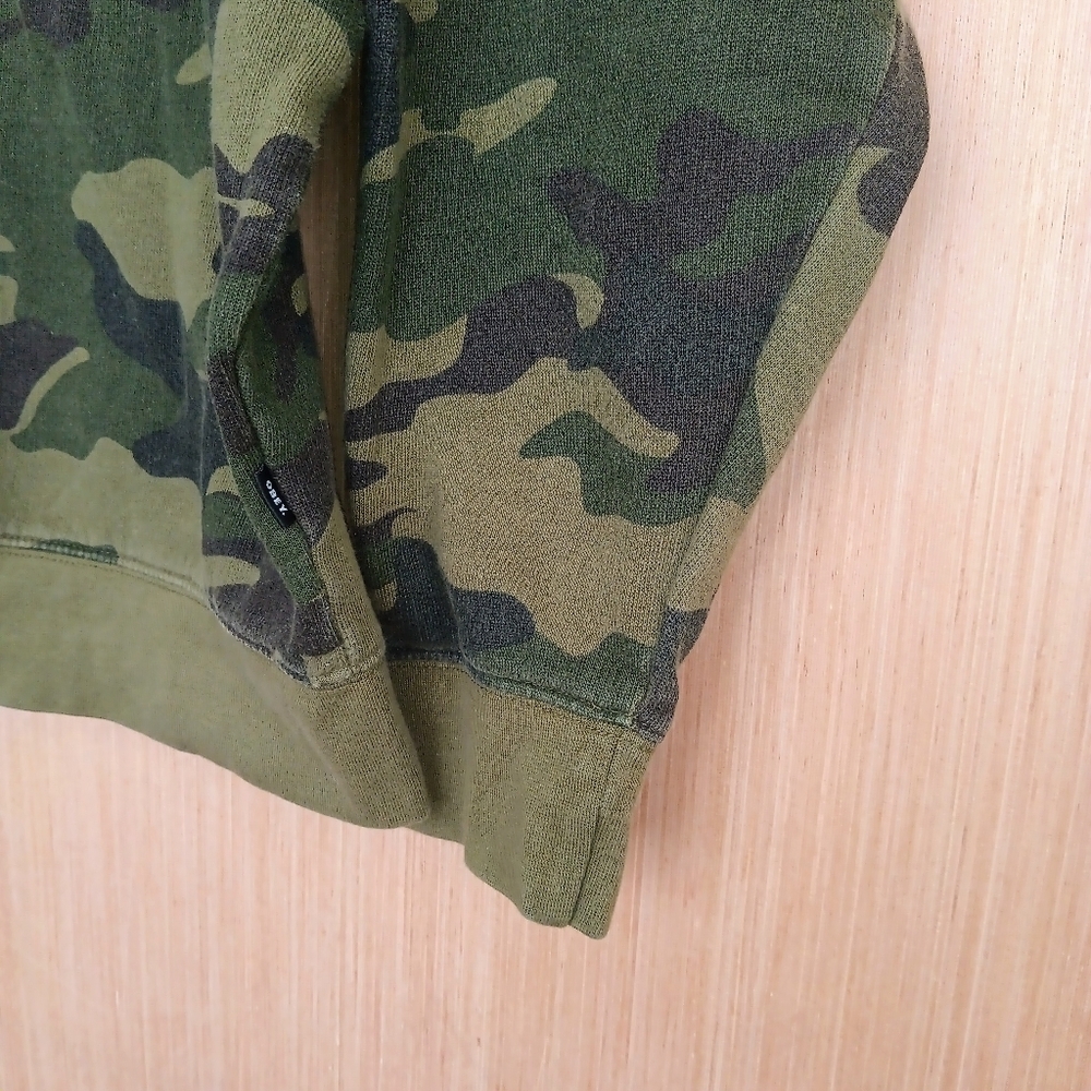Obey Men's Medium Green Camo Drawstring Hoodie - Picture 4 of 4